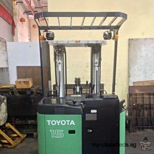 FOR SALE Fully Recon Toyota Reach Truck 7FBR15