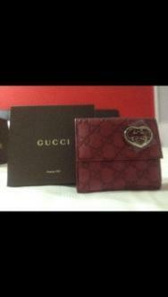 Authentic Gucci wallets for sale - Price Neg