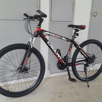 Brand new 26 Mountain Bicycle with Suspension, Disk Brakes