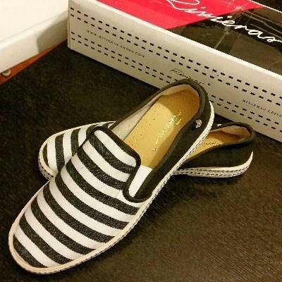 Trendy slip-on ladies shoes Rivieras look-a-like