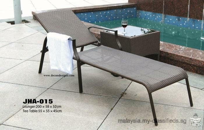 Decon wicker pool lounger supplier